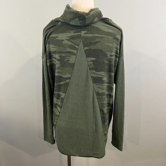 NWOT SWEET ROMEO Green‎ Camo Cowl Neck Sweater (S) - Picture 5 of 8
